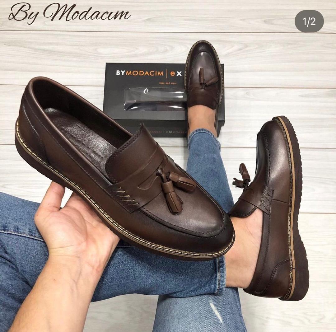 Mocassins en cuir marron – Élégance décontractée pour hommes